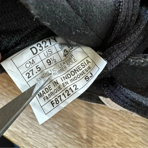 Onitsuka Tiger Rio Runner Trainers Sneaker Shoes Black Blue White Mens 9.5 - Picture 7 of 9